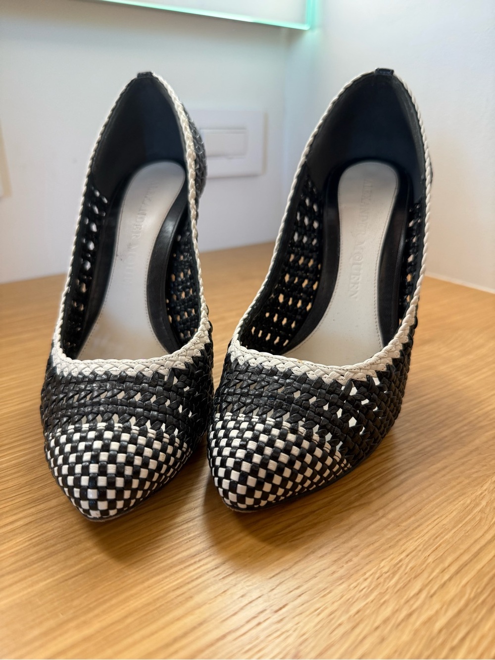 Alexander McQueen Black and White Woven Pointed-Toe Pumps